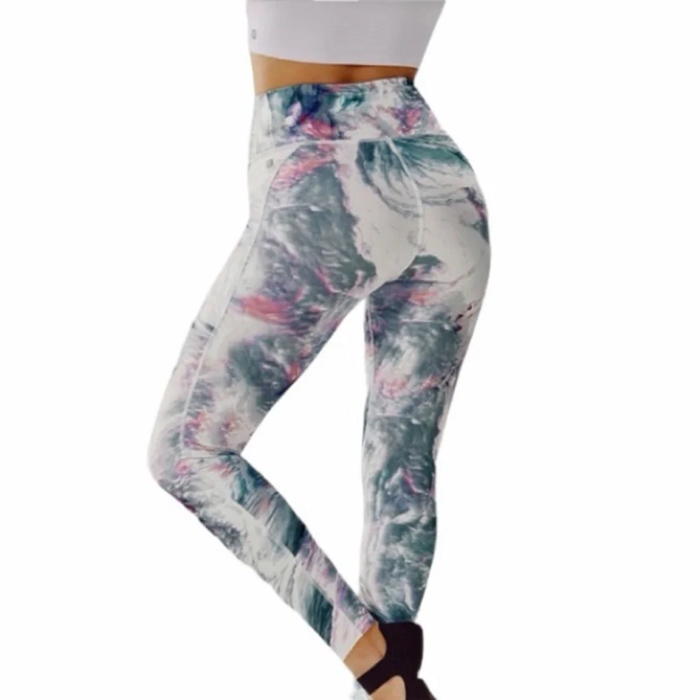 Fabletics High-Waisted PowerHold 7/8 legging pastel stratus Small compression - Picture 3 of 9